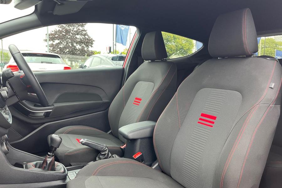 Ford Fiesta Photo autoimg-f310917a56a3101472221a0331ba7ad5b691c1e8.jpg