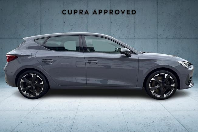 CUPRA Leon Photo 4