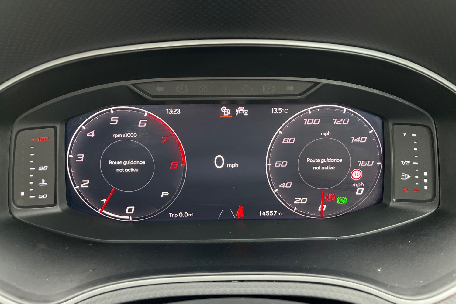 SEAT Arona Photo 12