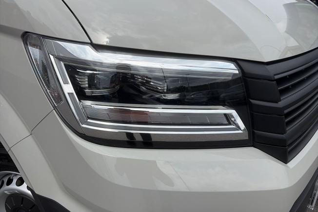VOLKSWAGEN Crafter Photo 19