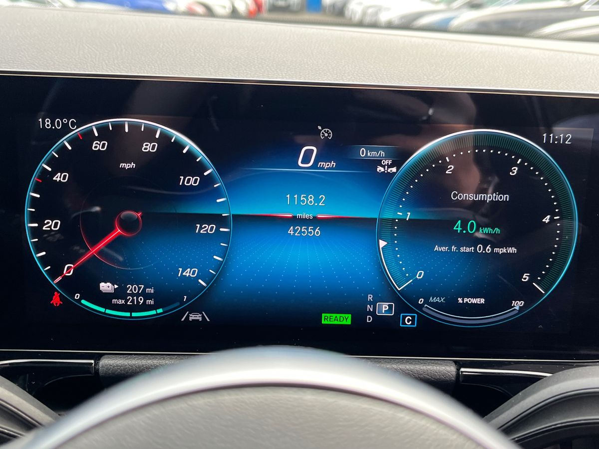 Mercedes-Benz EQA Photo 42