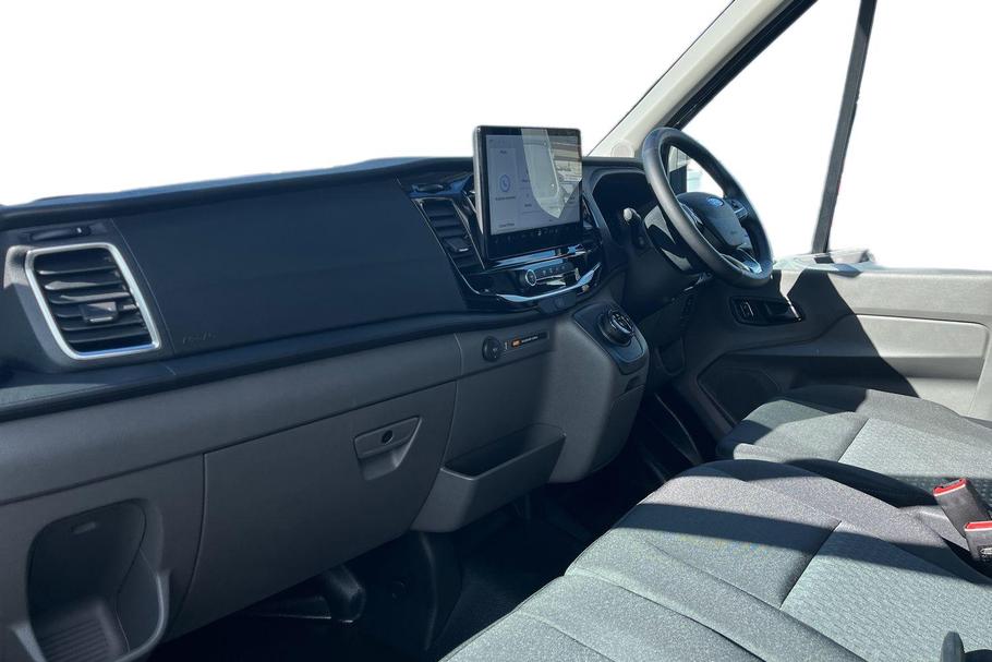 Used Ford E-TRANSIT YO25EJF 4