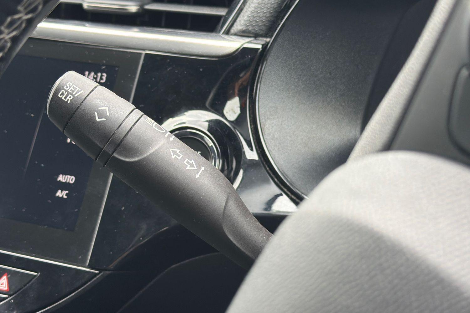 Vauxhall CORSA Photo 13