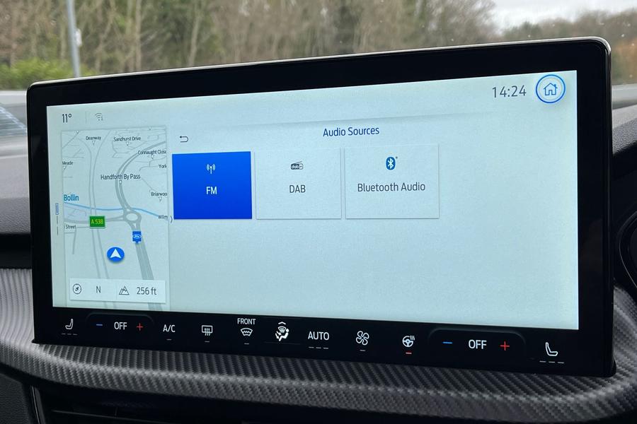 Ford Kuga Photo autoimg-f31c4409280d3e1f838bb262c4e709b9836fbc78.jpg