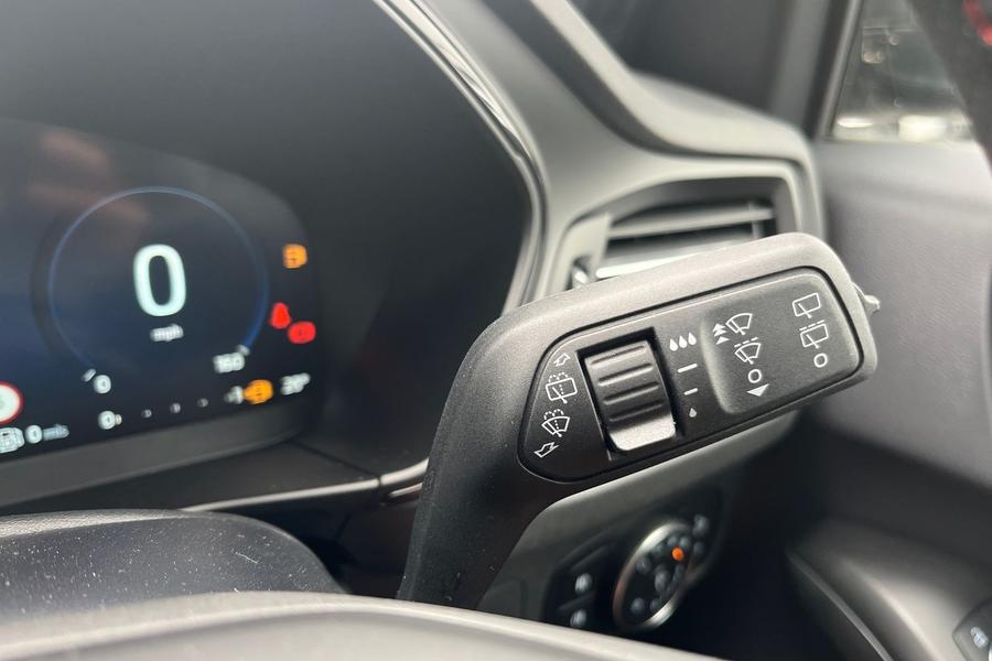 Ford FOCUS Photo autoimg-f31e344db14f546b19927dec6a688078f575c343.jpg