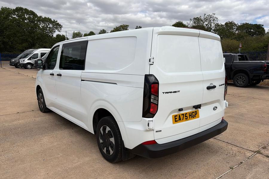 Ford TRANSIT CUSTOM Photo autoimg-f328743106e074cbcd5c7bfb9aecfc9fa9edcb33.jpg