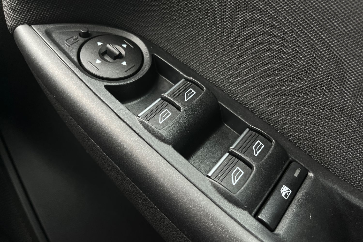 Ford FOCUS Photo 15