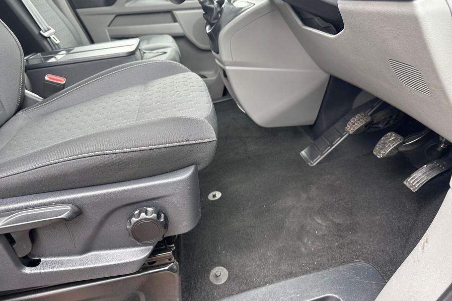 Used FORD TOURNEO CUSTOM YS25XNT 30