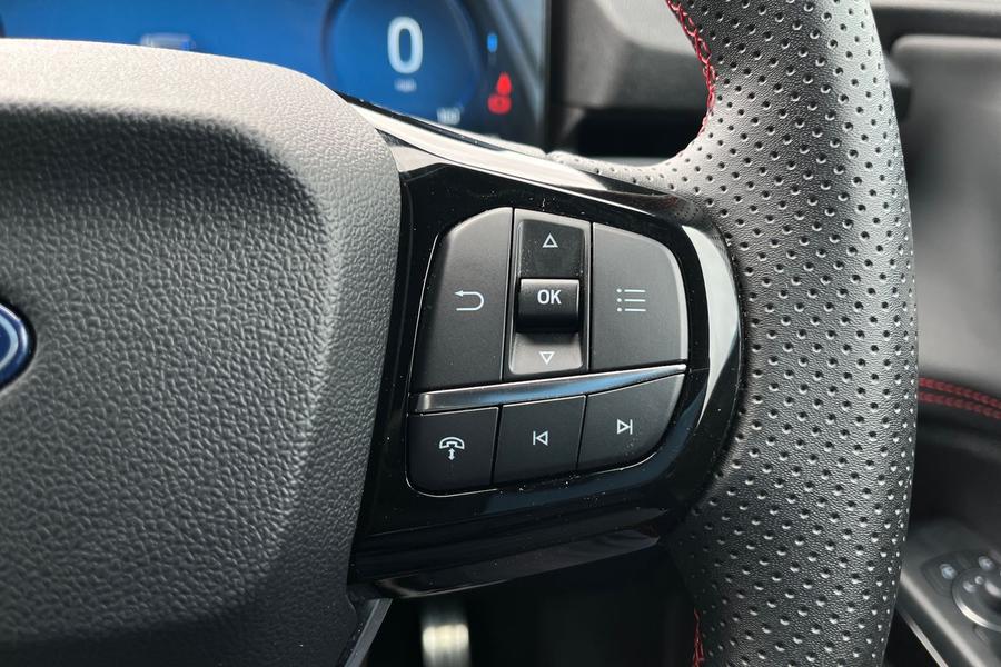Ford PUMA Photo autoimg-f330efa878f24be51b9d44e30b68847d6cdbd490.jpg