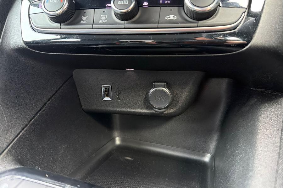 Vauxhall CORSA Photo autoimg-f330f4747f6701a0ebe05732b3bfefea08550ec9.jpg