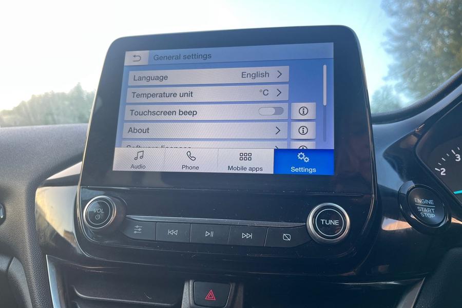 Ford FIESTA Photo autoimg-f3316cc93482abaed0a1ad721beffb9be9e598b8.jpg