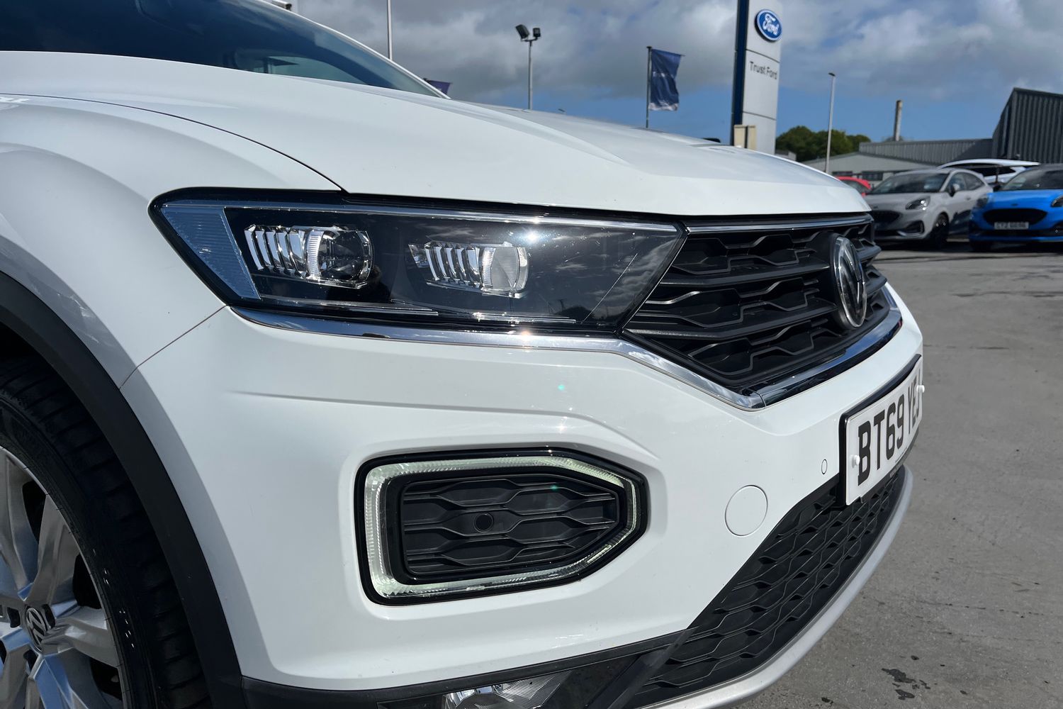 Volkswagen T-ROC Photo 23