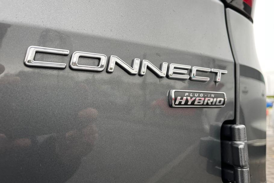 Used FORD TRANSIT CONNECT WV75YMD 19