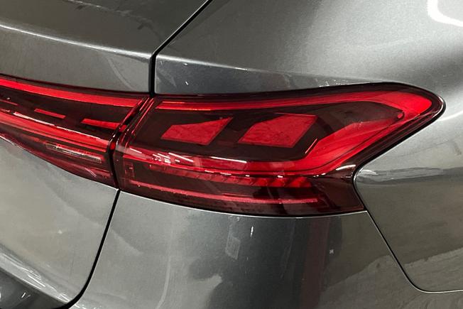 AUDI A6 Photo 18