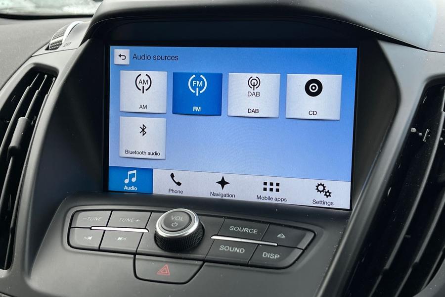 Ford Kuga Photo autoimg-f33ecd472a589e2c21715ae3ca63d817f02f9545.jpg