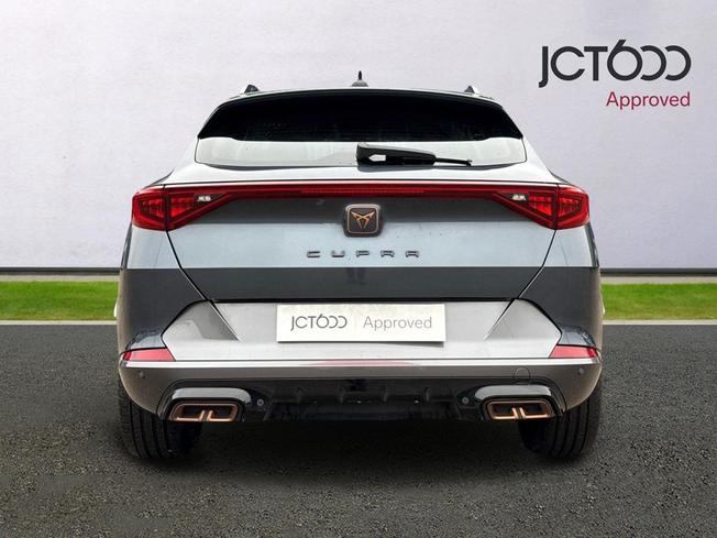 CUPRA Formentor Photo 7