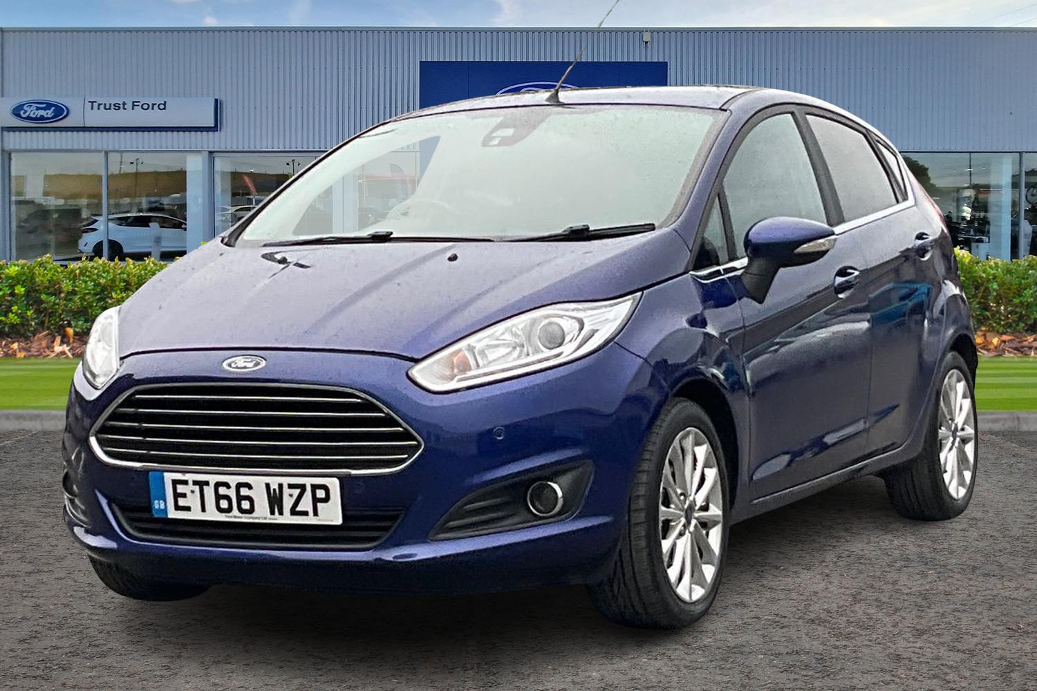 Ford FIESTA Photo 4