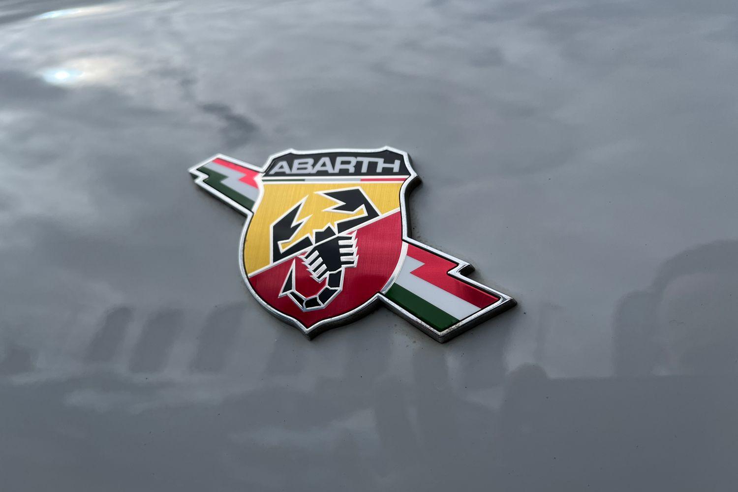 Abarth 595 Photo 37