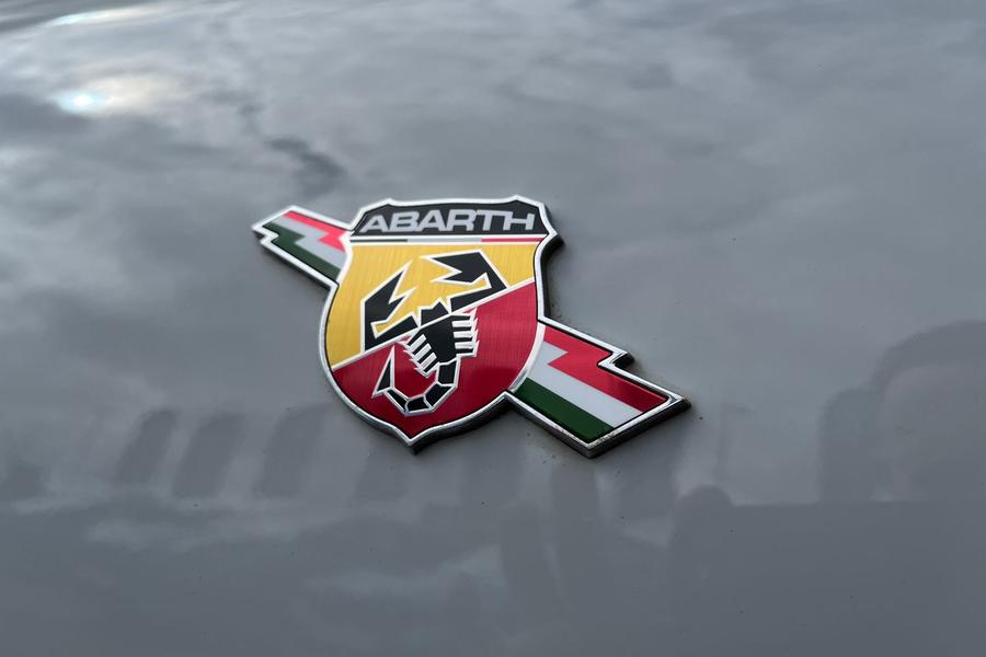 Abarth 595 Photo autoimg-f3451f0cc20dc4faeba0441827a7dccfd930e76e.jpg