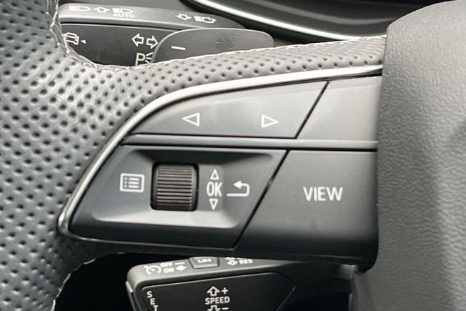 AUDI Q5 Photo 16
