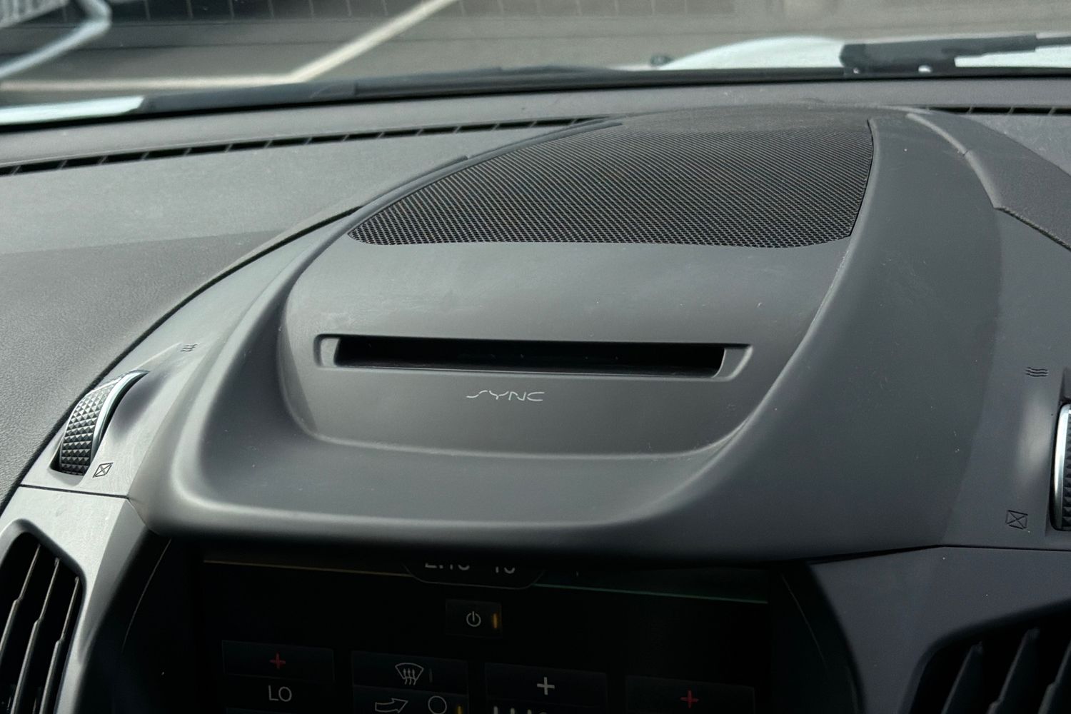 Ford KUGA Photo 34