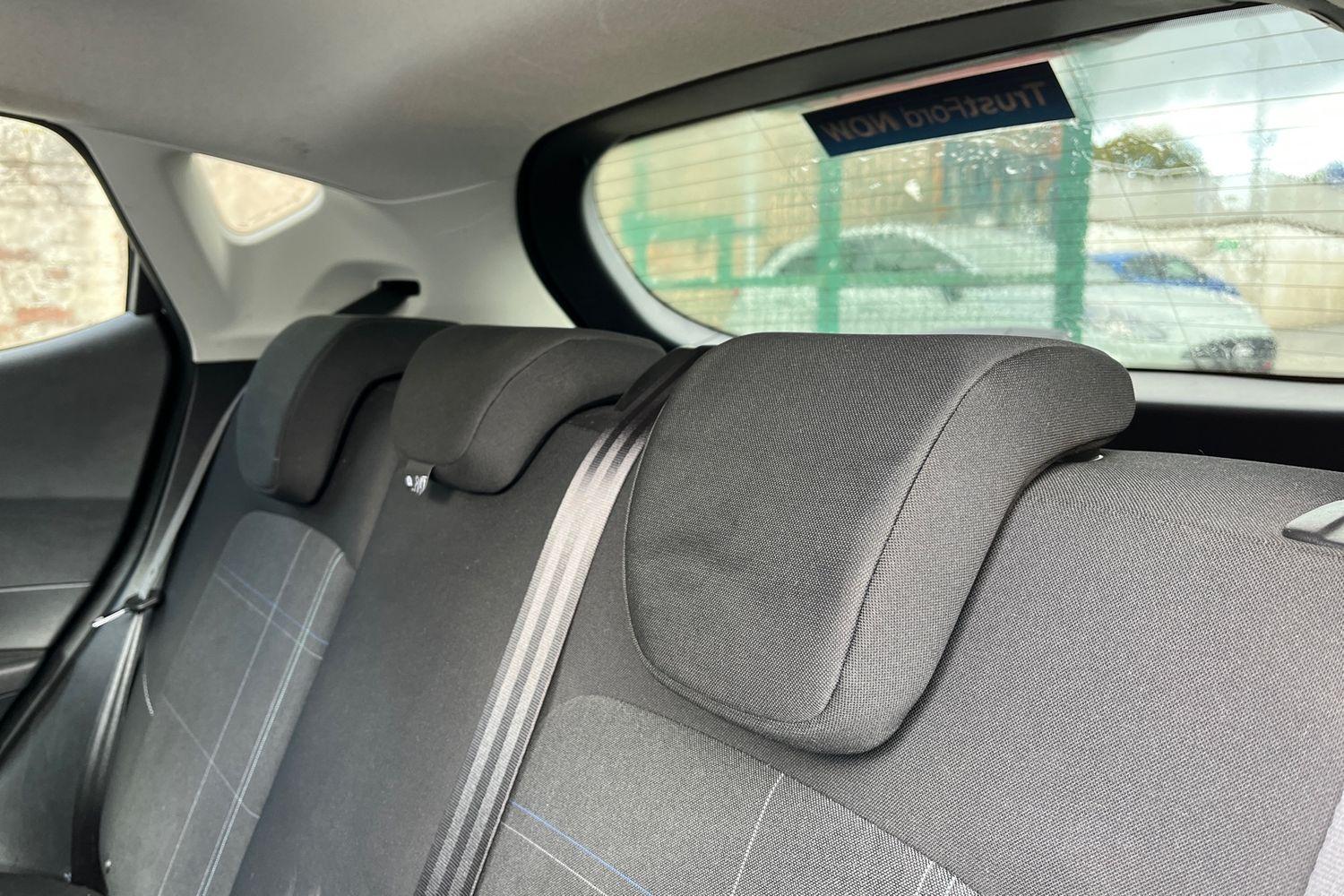 Ford FIESTA Photo 19
