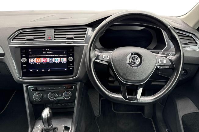 Volkswagen Tiguan Photo 11
