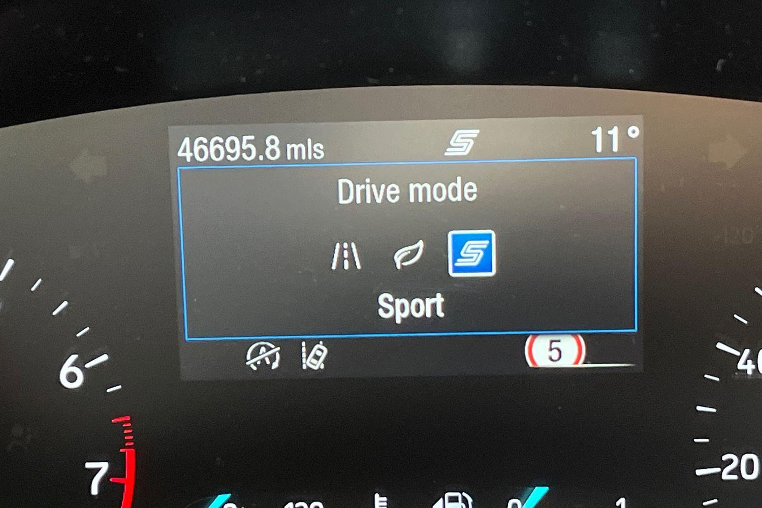Ford FOCUS Photo 30