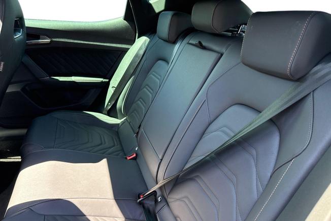 CUPRA Leon Photo 9