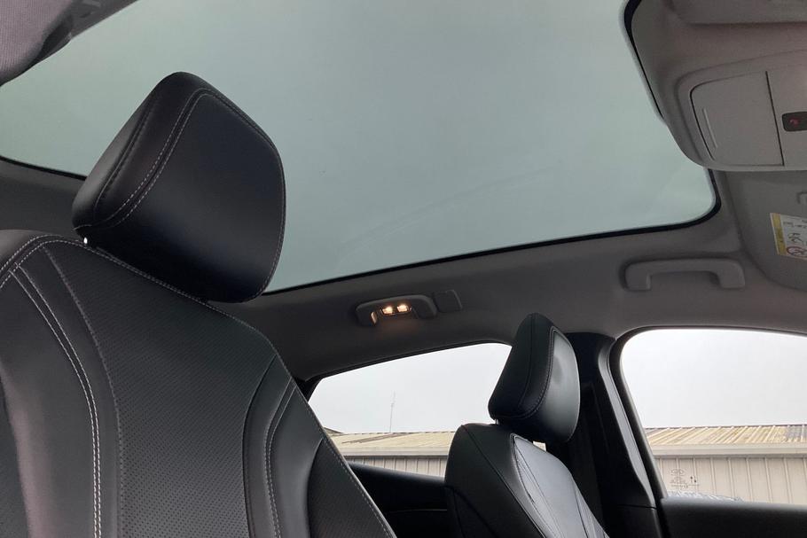 Used Ford MUSTANG MACH-E YF73OFY 38