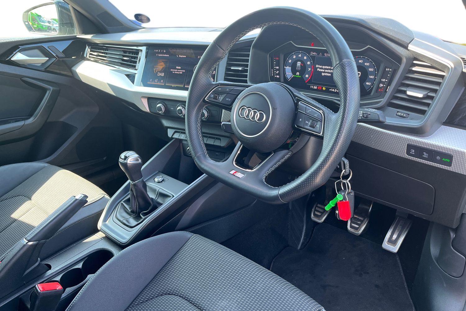 Audi A1 Photo 8