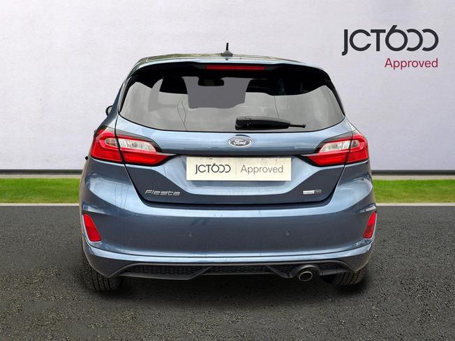 FORD Fiesta Photo 7
