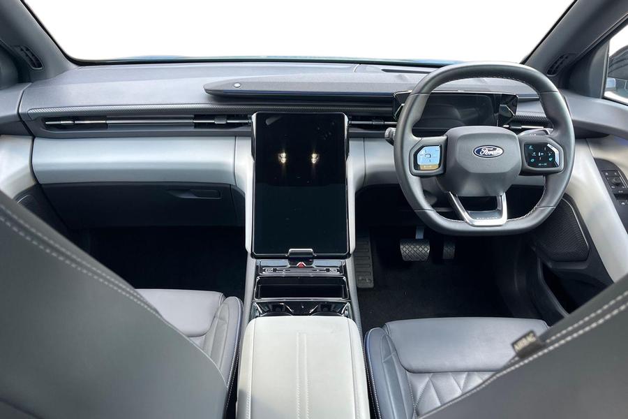 Ford Explorer Photo autoimg-f36304411bd3caad19fbe75d5ccbe9ef04ba3286.jpg