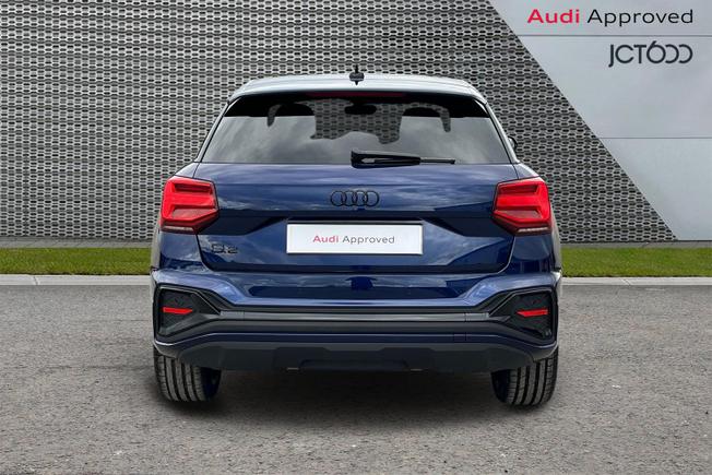 AUDI Q2 Photo 7