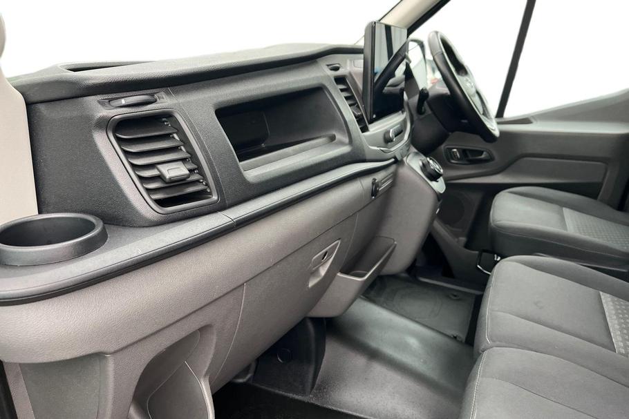 Used Ford E-Transit MC22GZY 3