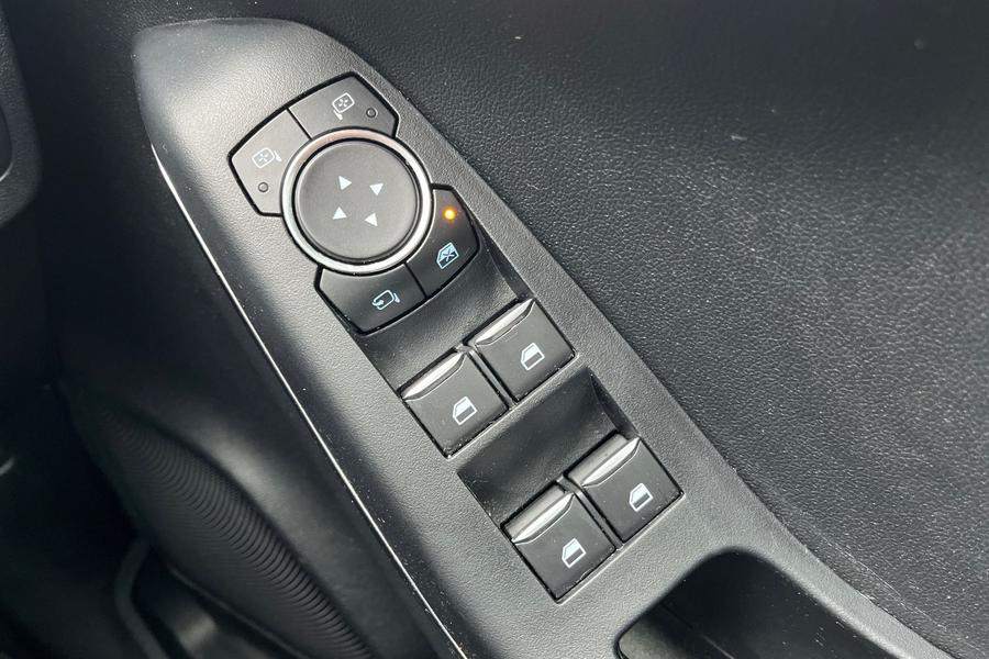 Ford PUMA Photo autoimg-f369cc534011f030faf603bf4b5f5d3016b2fb6e.jpg