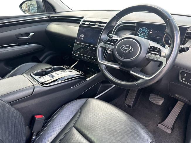 HYUNDAI TUCSON Photo 6