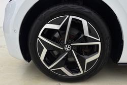 VOLKSWAGEN ID.3 Photo 5