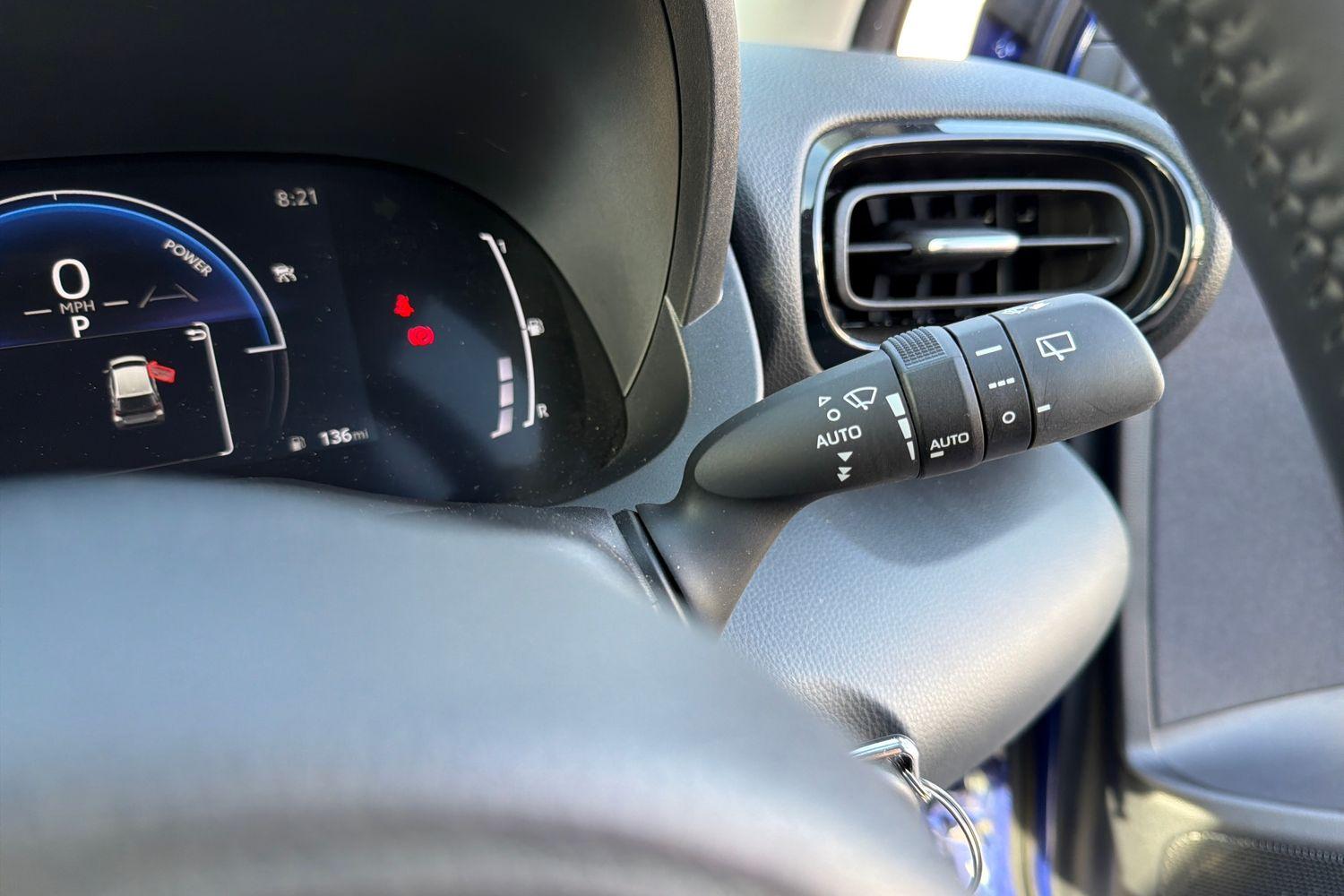 Toyota Yaris Photo 14