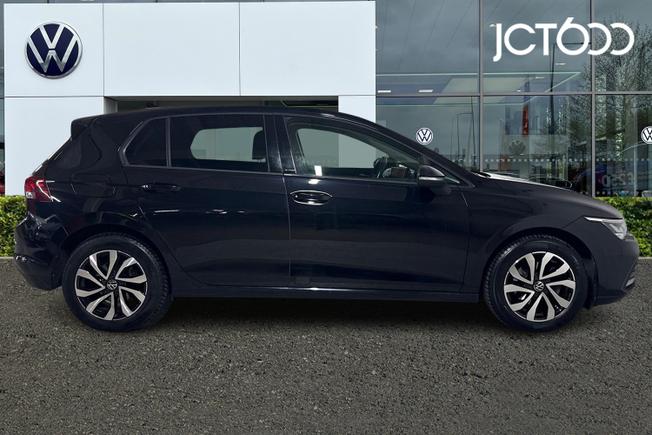 VOLKSWAGEN Golf Photo 4