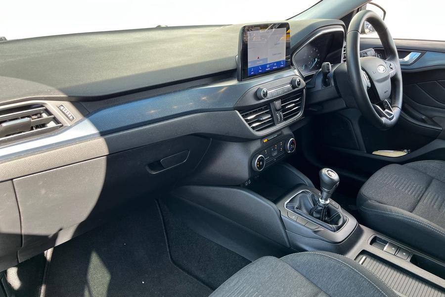 Ford FOCUS Photo autoimg-f37c182b962ed2ee6c01a290e4e969545c1748e1.jpg