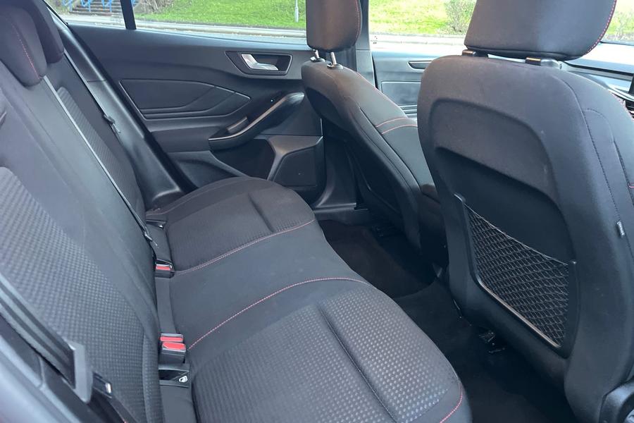 Ford FOCUS Photo autoimg-f3808633852213101fd39aa6e82730b73e425163.jpg