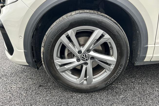 VOLKSWAGEN T-Roc Photo 26