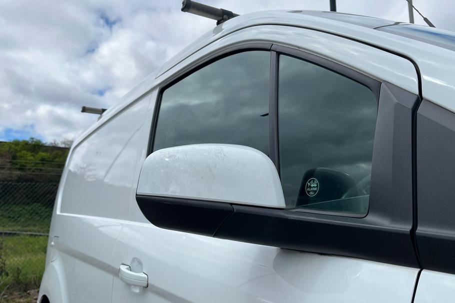 Used FORD TRANSIT CONNECT WU69ZDR 27