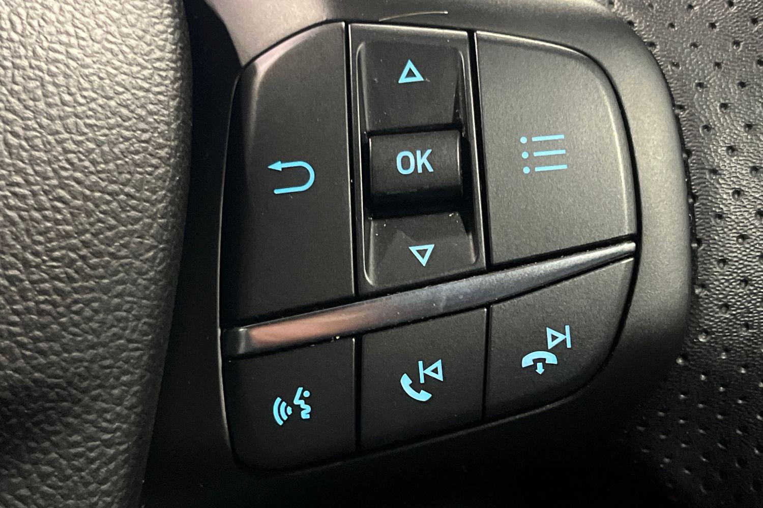 Ford FOCUS Photo 40