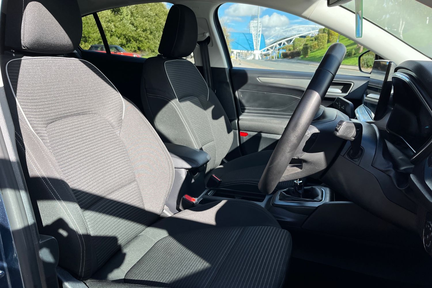 Ford FOCUS Photo 16