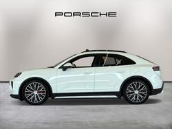 PORSCHE Macan Photo 4