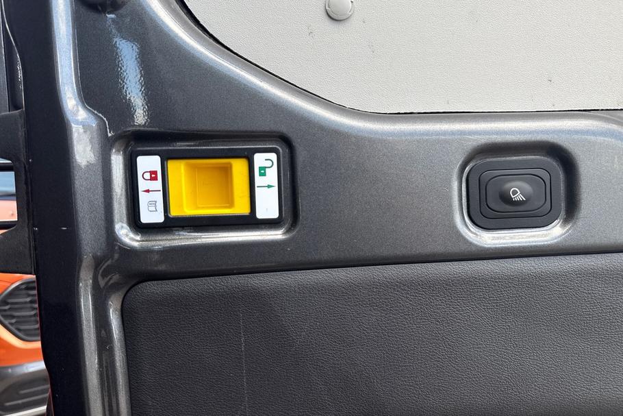 Used Ford TRANSIT WR75CXT 14