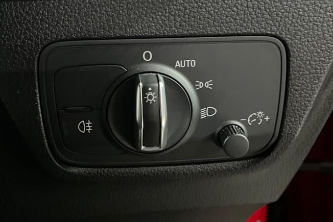 AUDI Q2 Photo 24