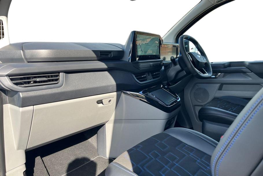 Used FORD TRANSIT CUSTOM YN75LDC 4